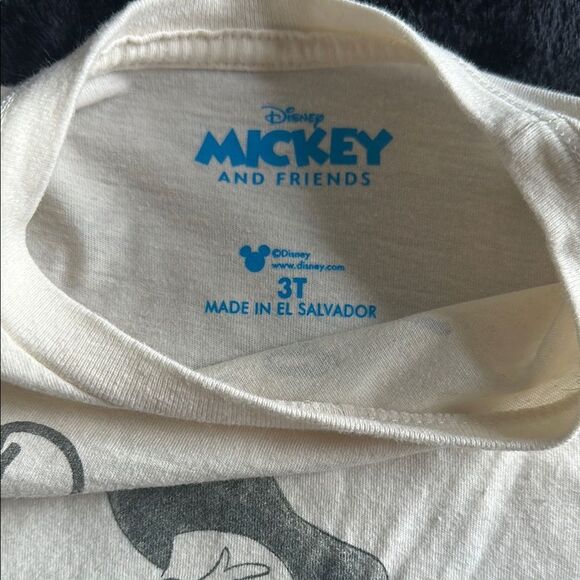 Disney Minnie and Donald Graphic Tees - Pink and Cream - Picture 3 of 5